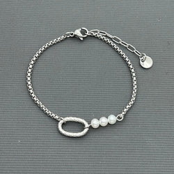 Stainless steel  bracelet - Freshwater Pearls - 3 pearls