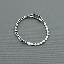 Statement Stainless steel bracelet - Freshwater pearls
