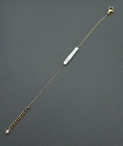 18k Gold plating over Stainless Steel Dainty Freshwater Pearl Bracelet- Bar