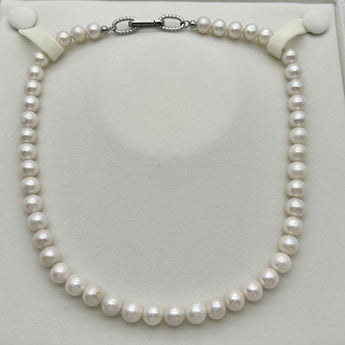 Handcrafted Stainless Steel Freshwater pearl Necklace - 8.5-9mm Freshwater Pearl