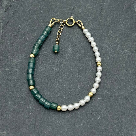 14K Gold Filled - Dainty freshwater pearls bracelet
 - Freshwater pearls & Jade