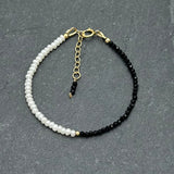 14K Gold Filled - Dainty freshwater pearls bracelet
 - Freshwater pearls & dainty crystals