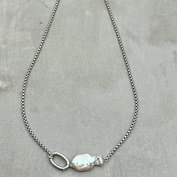 Stainless steel necklace- Freshwater Pearl