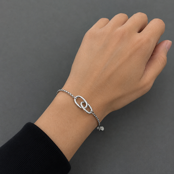 Handcrafted Stainless steel bracelet - Interlock bracelet